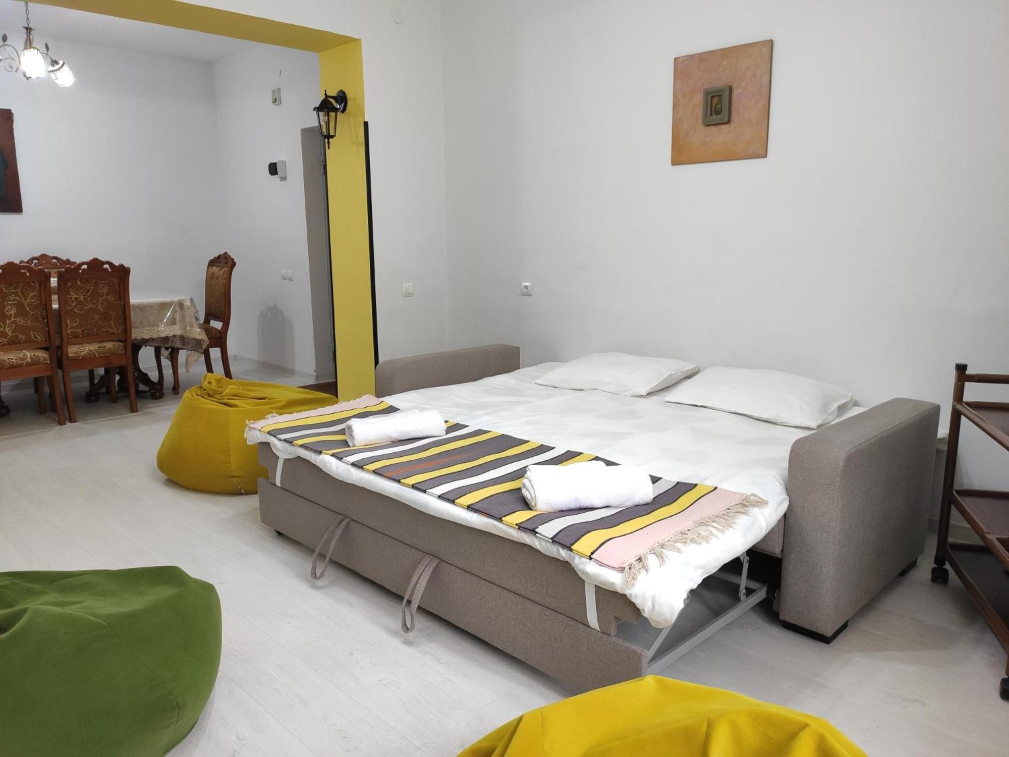 Ners Guest House Gjoemri Buitenkant foto