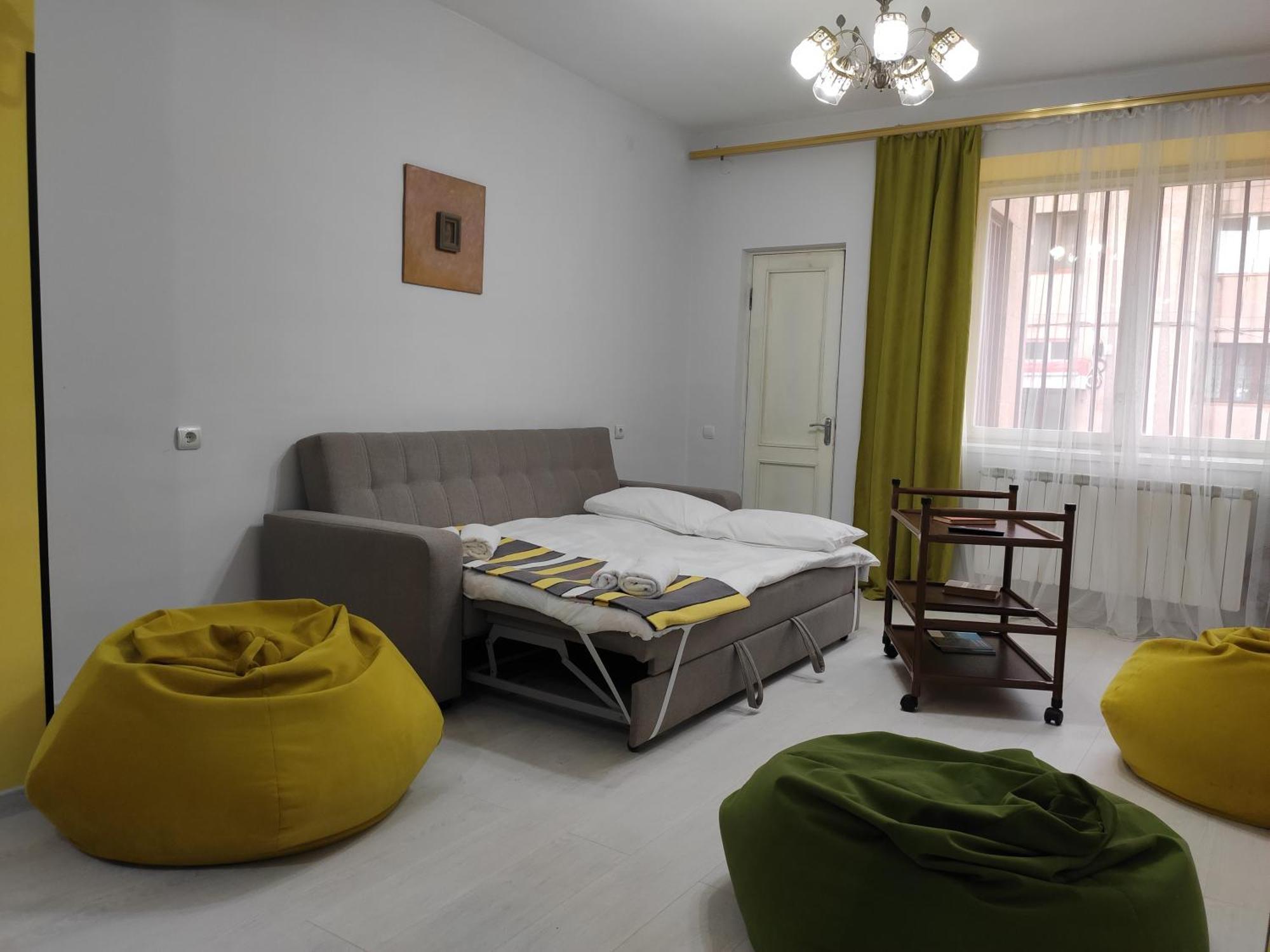 Ners Guest House Gjoemri Buitenkant foto