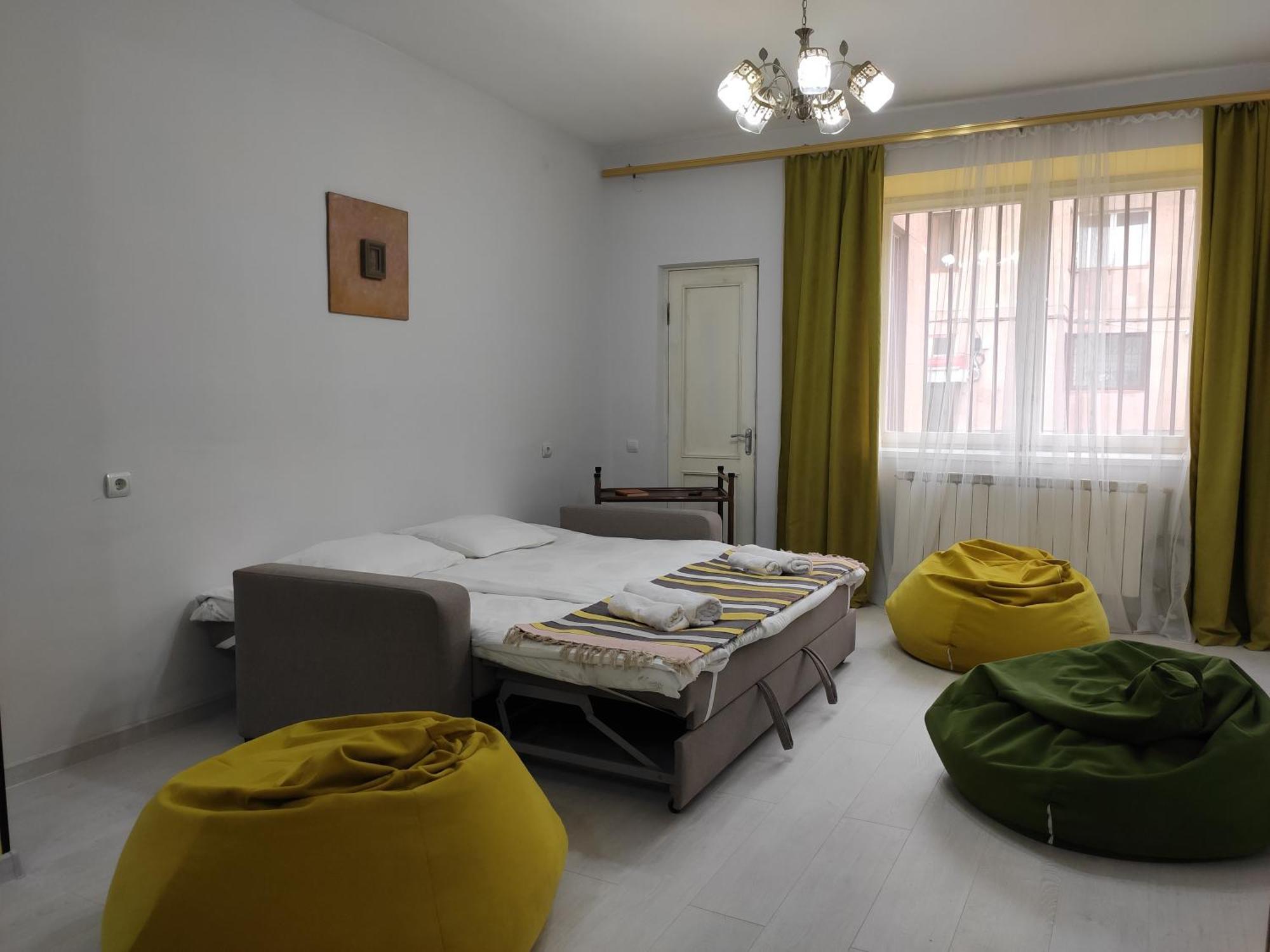 Ners Guest House Gjoemri Buitenkant foto