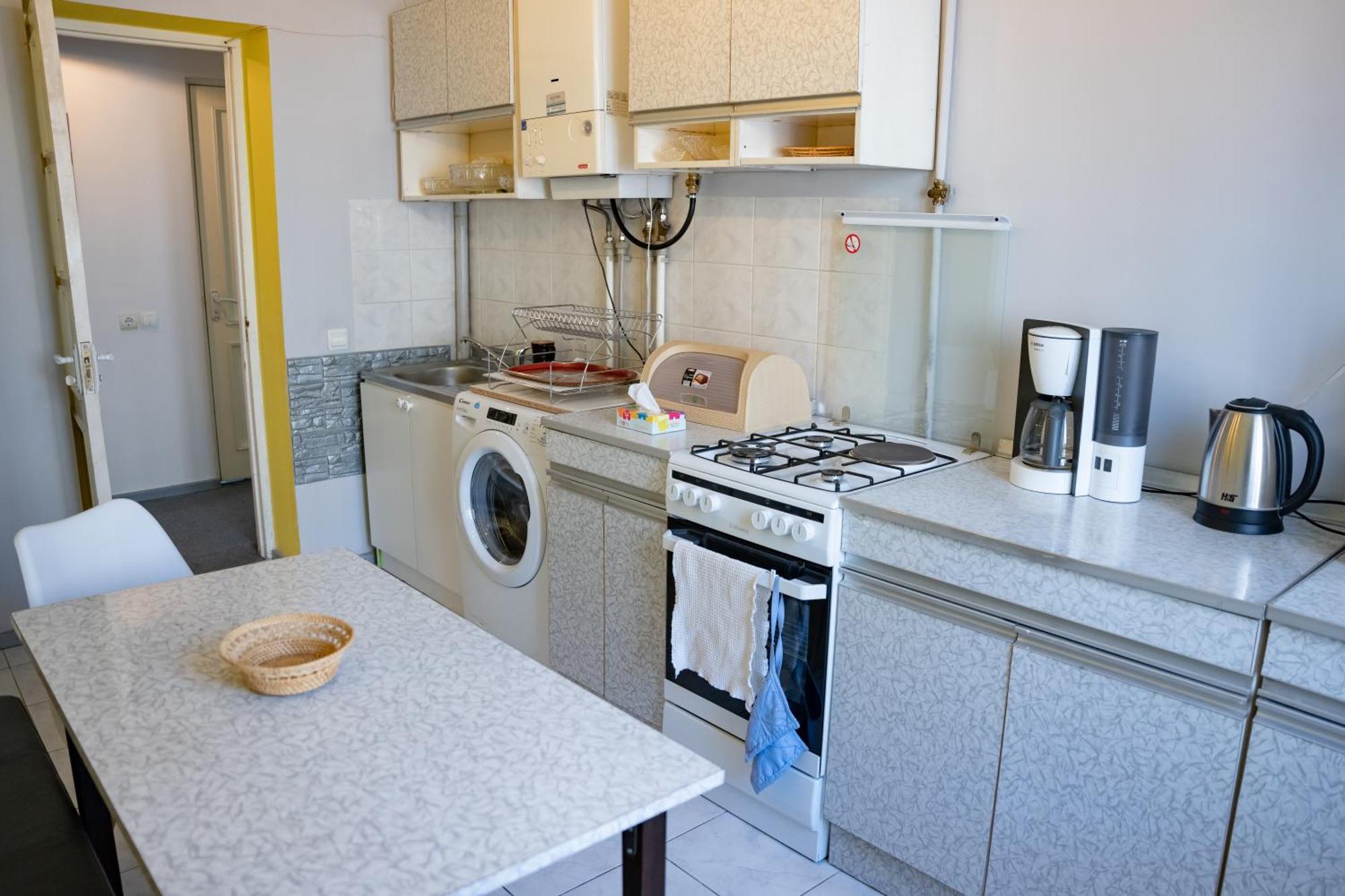 Ners Guest House Gjoemri Buitenkant foto